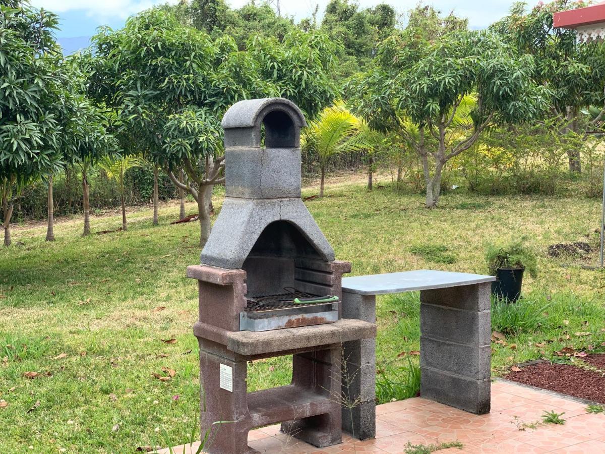 Gite Le Longane Saint Pierre Ngoại thất bức ảnh